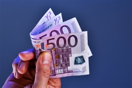 Nationalité : la hausse du droit d’enregistrement se précise