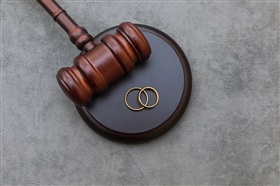 Le divorce des personnes protégées facilité par une adaptation de la loi